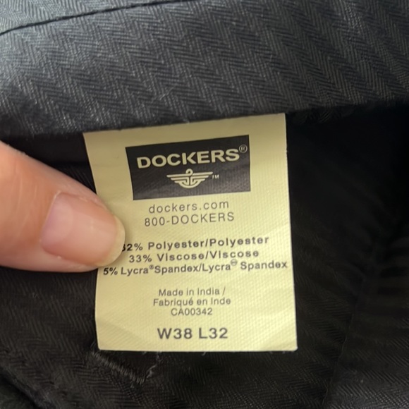 Dockers Pants - Picture 6 of 7